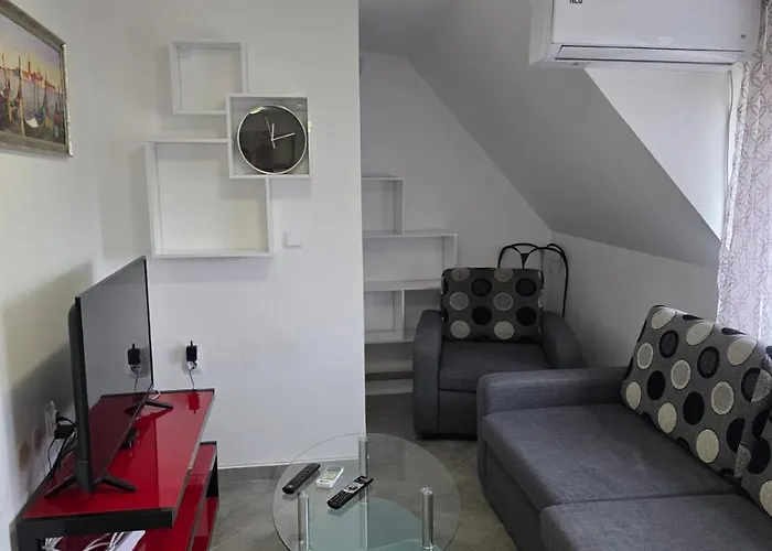 דירה Stylish 1br Near Centre *