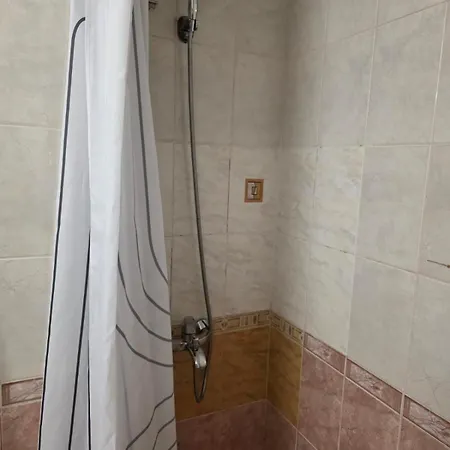 Stylish 1br Near Centre By Bulgarianhomes דירה סופיה