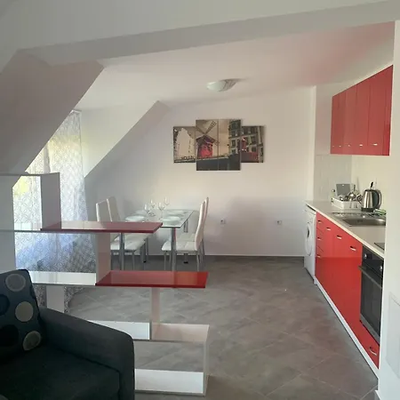 Stylish 1br Near Centre By Bulgarianhomes *